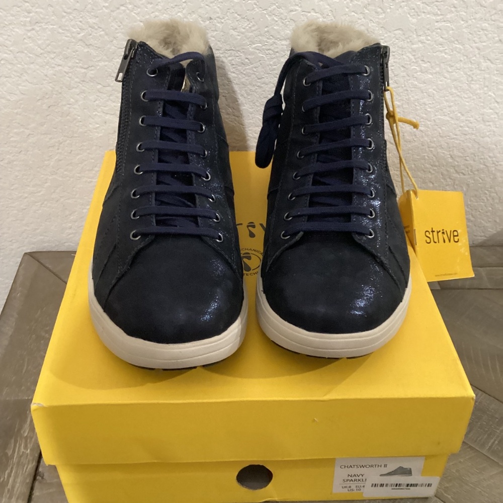 STRIVE Chatsworth II Leather Hi-Top Sneaker with Faux Fur Trim (Women) 10M - Picture 4 of 14